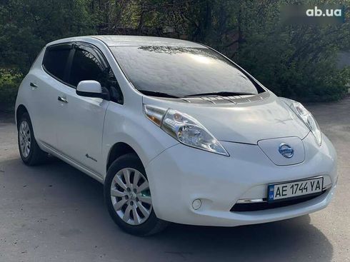 Nissan Leaf 2016 - фото 7