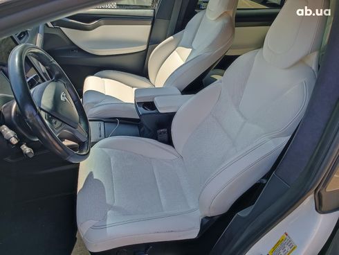 Tesla Model X 2018 белый - фото 20