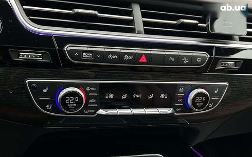 Audi Q7 2017 - фото 21