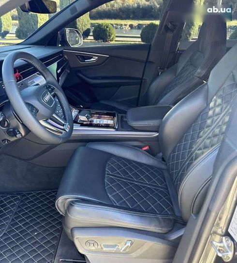 Audi SQ8 2024 - фото 13