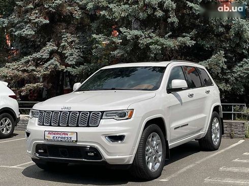 Jeep Grand Cherokee 2019 - фото 3