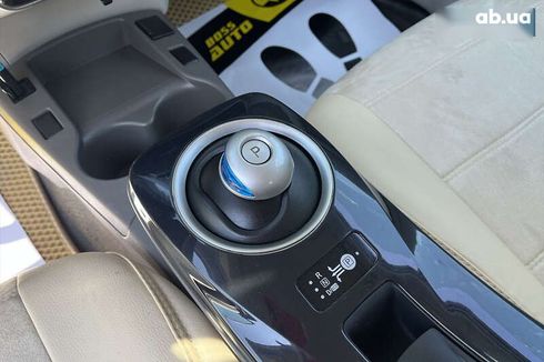 Nissan Leaf 2011 - фото 18