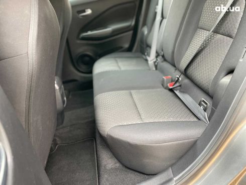 Nissan Juke 2021 серый - фото 29