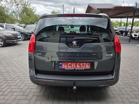 Peugeot 5008 2015 - фото 26