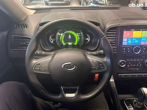 Samsung QM6 2019 - фото 12