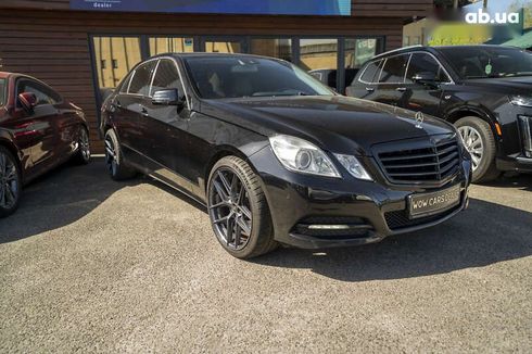 Mercedes-Benz E-Класс 2010 - фото 4