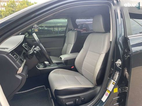 Toyota Camry 2015 - фото 17