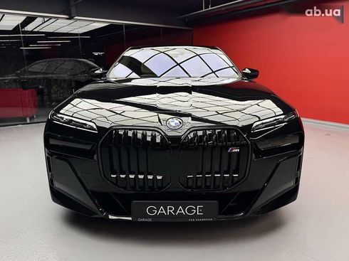 BMW 7 серия 2023 - фото 3