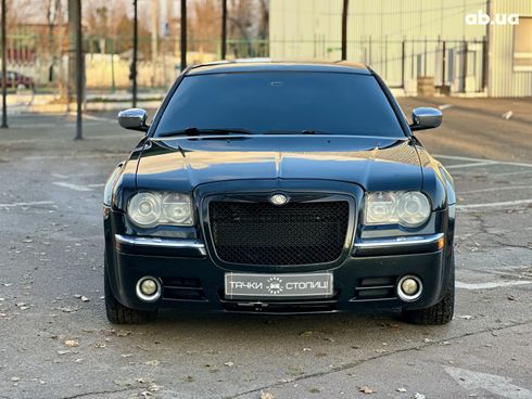 Chrysler 300C 2005 черный - фото 2