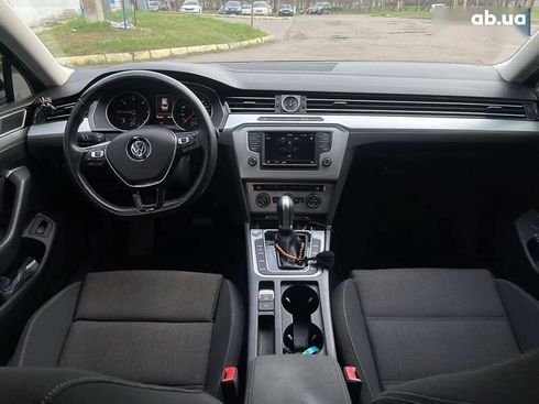 Volkswagen Passat 2016 - фото 20
