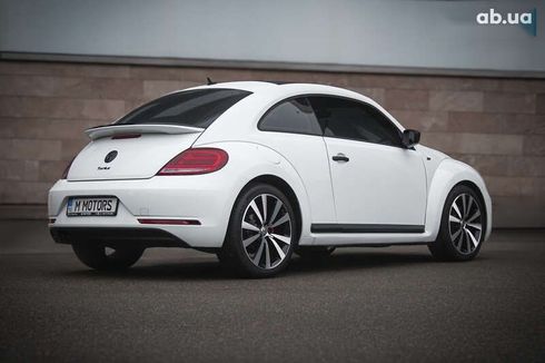 Volkswagen Beetle 2017 - фото 4