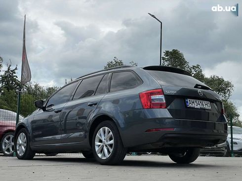 Skoda Octavia 2019 - фото 21