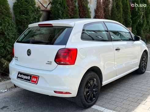 Volkswagen Polo 2016 белый - фото 16