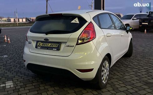 Ford Fiesta 2016 - фото 7