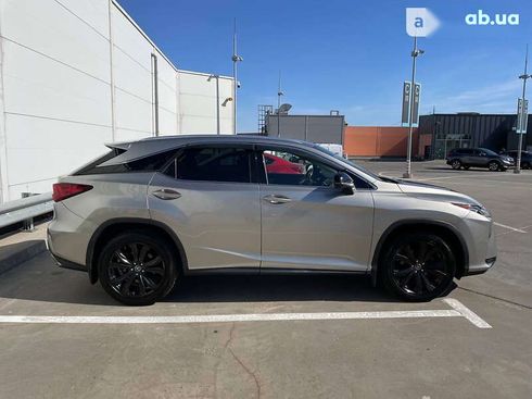 Lexus RX 2019 - фото 11