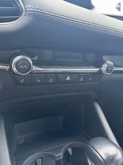 Mazda 3 2022 - фото 12