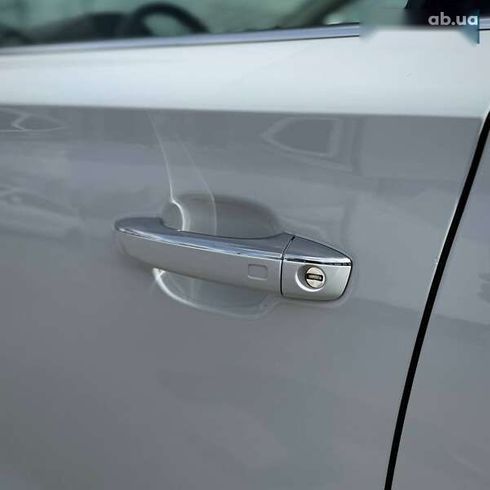 Audi A8 2016 - фото 19