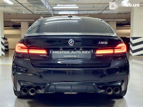 BMW M5 2018 - фото 16