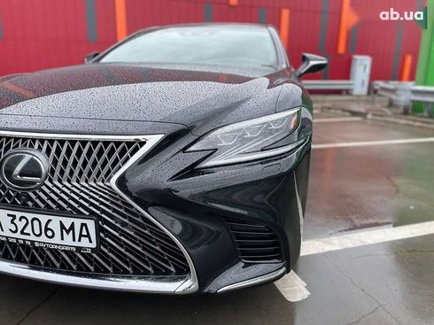 Lexus LS 2018 - фото 9