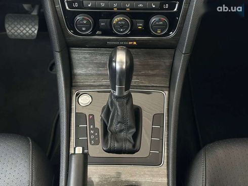 Volkswagen Passat 2018 - фото 27