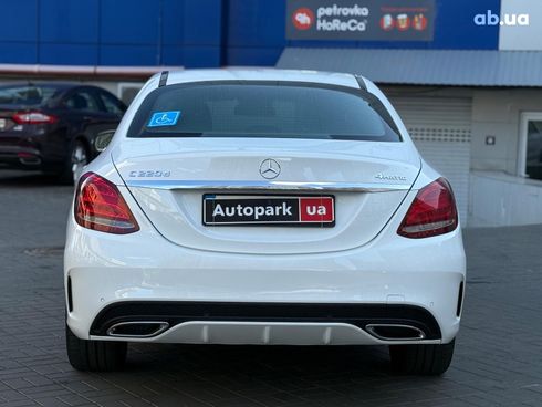 Mercedes-Benz C-Класс 2017 белый - фото 9