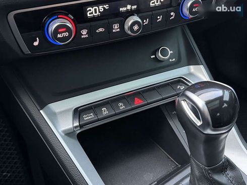 Audi Q3 2021 - фото 23