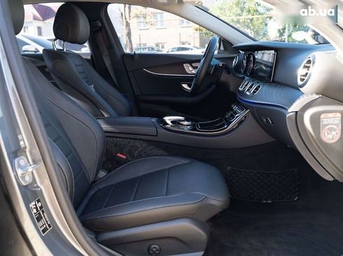 Mercedes-Benz E-Класс 2016 - фото 23