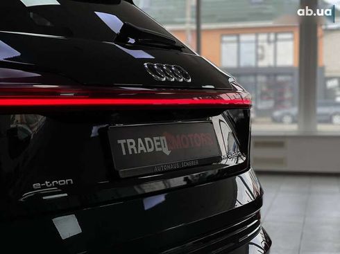 Audi E-Tron 2019 - фото 16