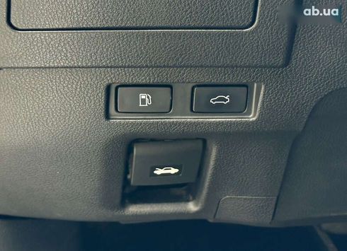 Lexus ES 2019 - фото 19