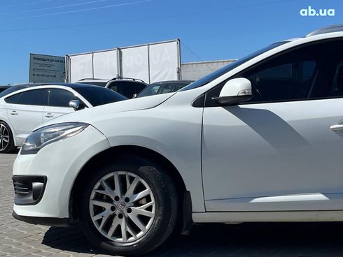 Renault Megane 2014 белый - фото 23