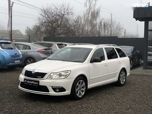 Skoda Octavia 2012 - фото 3