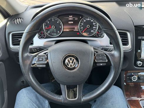 Volkswagen Touareg 2012 - фото 21