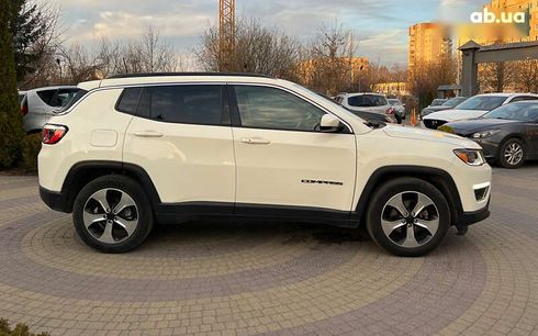 Jeep Compass 2017 - фото 8