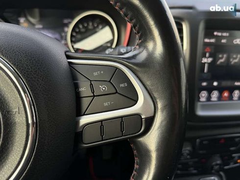 Jeep Compass 2020 - фото 25
