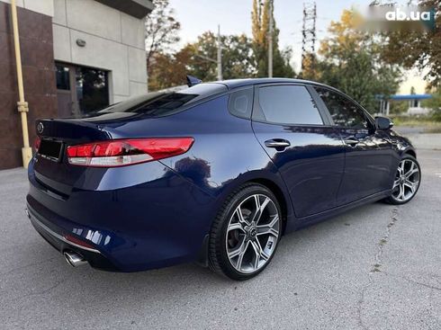 Kia Optima 2018 - фото 10