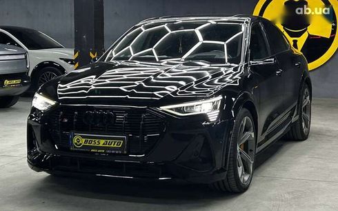 Audi E-Tron 2022 - фото 3