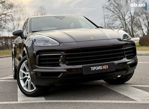 Porsche Cayenne Coupe 2021 - фото 22