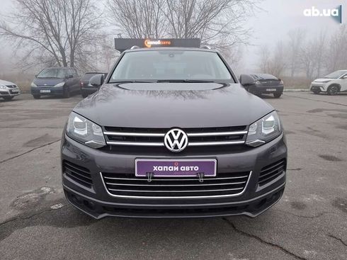 Volkswagen Touareg 2011 - фото 2