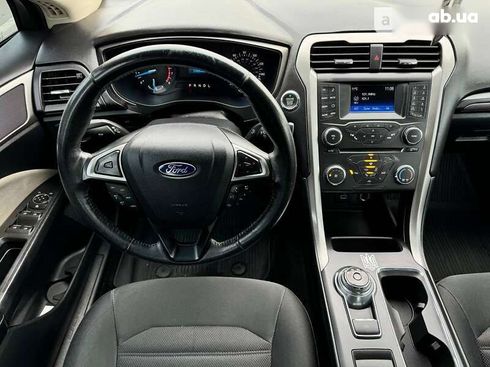 Ford Fusion 2016 - фото 20