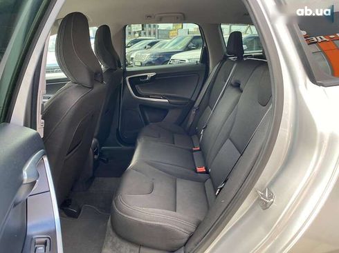 Volvo XC60 2017 - фото 20
