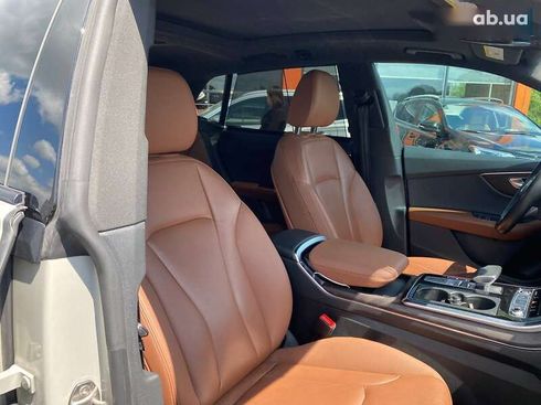 Audi Q8 2021 - фото 27