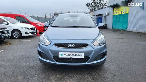 Hyundai Accent 2019 - фото 6