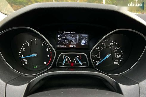 Ford Focus 2018 - фото 20