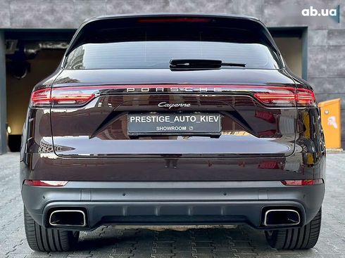 Porsche Cayenne 2018 - фото 15