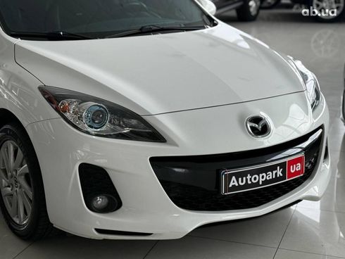 Mazda 3 2013 белый - фото 12