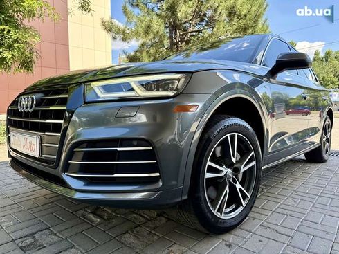 Audi Q5 2020 - фото 5