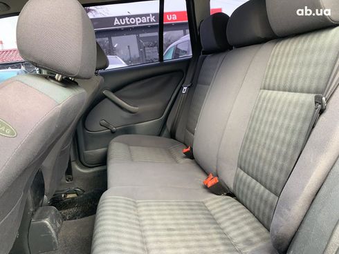 Skoda Octavia 2005 серый - фото 26