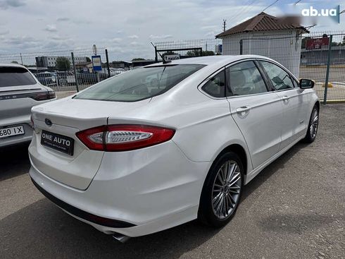 Ford Fusion 2012 - фото 8
