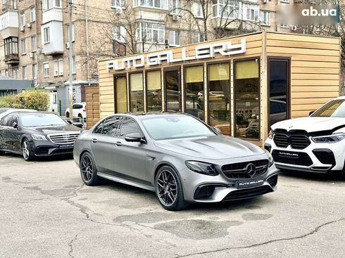 Mercedes-Benz E-Класс 2018 - фото 7