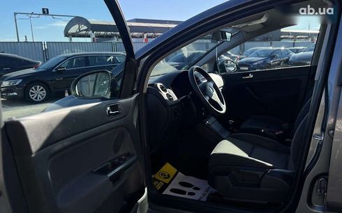 Volkswagen Golf 2005 - фото 16